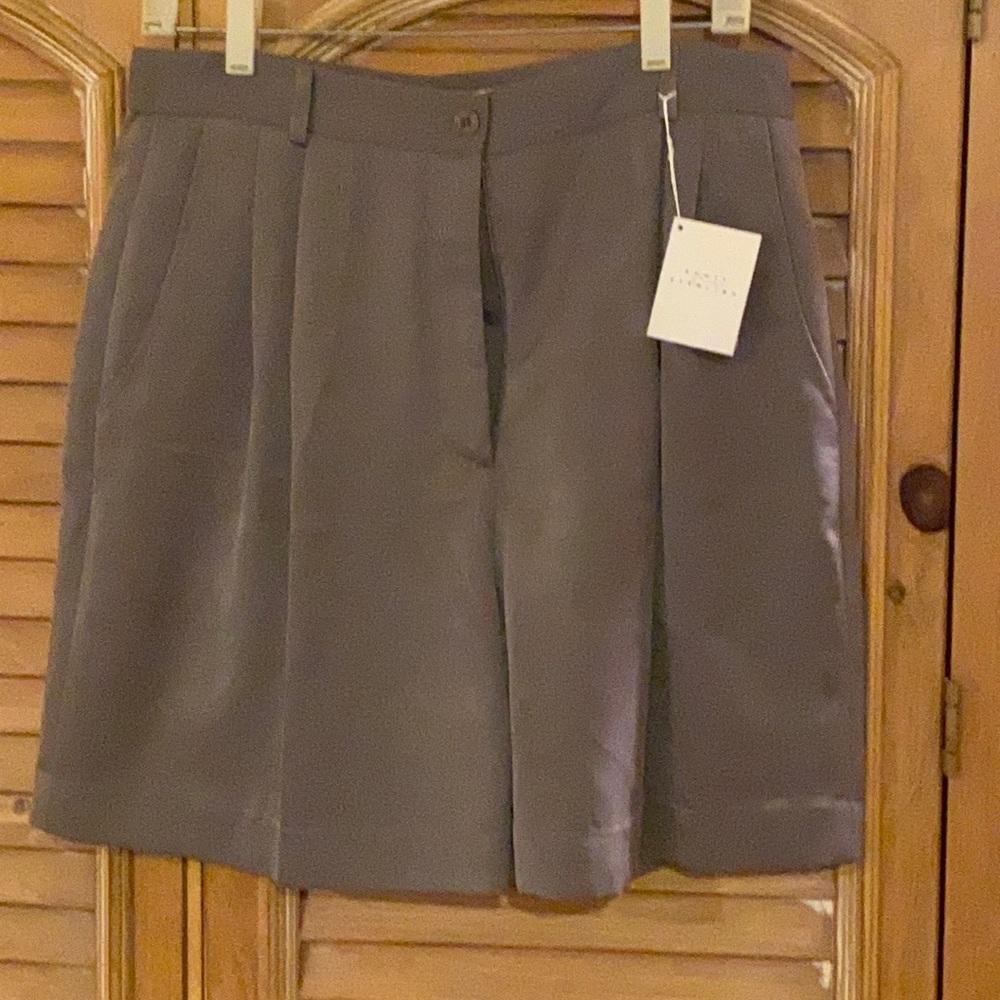 NWT Scott & Sterling Bermuda shorts sz 14 olive